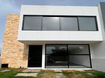 Casa · 131m² · 2 Recámaras · 2 Estacionamientos · Casa en Preventa Mayorazgo León Guanajuato