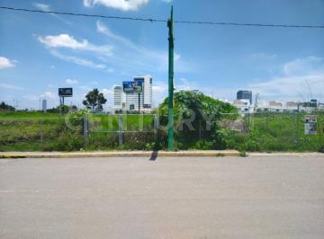 Terreno / Lote · 2136m² · Terreno en Venta 2,136.21 m², a un Costado de Periférico, Tlaxcalancingo, Puebla