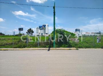 Terreno / Lote · 2136m² · Terreno en Venta 2,136.21 m², a un Costado de Periférico, Tlaxcalancingo, Puebla