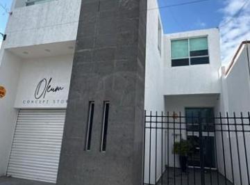 Oficina · 311m² · 4 Recámaras · Oficina en Venta en Balcones del Valle