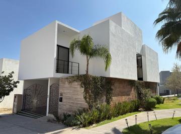 Casa · 269m² · 3 Recámaras · 2 Estacionamientos · Amplia Casa en Cerro Azul en Lomas del Pedregal
