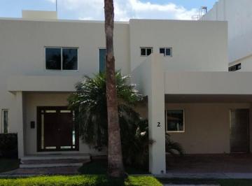 Casa de 4 habitaciones, Cancún · Casa en Venta Residencial Villa Magna 4 Rec 4 Baños Completos 505 m²