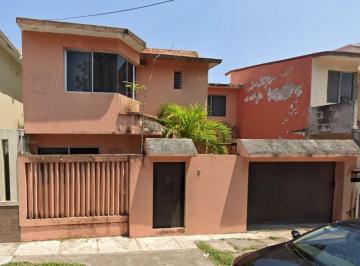 Casa de 4 habitaciones, Veracruz · Casa en Venta Bahamas Fracc. Floresta Veracruz