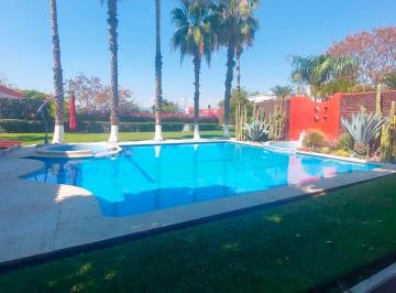 Casa de 9 habitaciones, Xochitepec · Casa en Venta – Xochitepec, Morelos Ideal Para Inversionistas