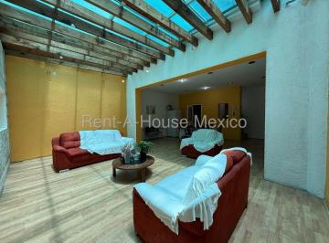 Casa · 342m² · 5 Recámaras · 5 Estacionamientos · Casa en Central de Plomeros, Emilio Carranza, Venustiano Carranza