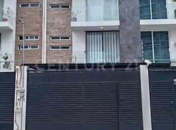 Casa · 168m² · 3 Recámaras · 2 Estacionamientos · Renta de Casa en Puebla Amueblada - en Jardines de San Manuel