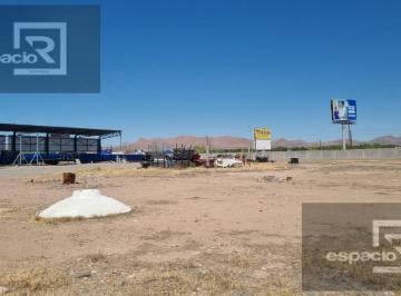 Terreno / Lote · 9000m² · Terreno en Venta Sobre Av Juan Pablo Muy Cerca del Aeropuerto