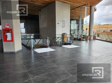 Local comercial · 205m² · Local Para R4staurante en Renta en Azenzo Center