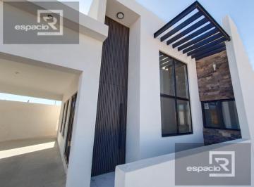 Casa · 162m² · 3 Recámaras · 2 Estacionamientos · Casa en Preventa de Una Planta en Condesa Rejón