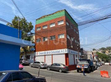 Local comercial · 467m² · 1 Estacionamiento · Edificio en Esquina a Una Calle de Mercado de Santo Domingo