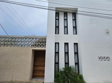 Casa · 132m² · 2 Recámaras · Casa a 100 m de La Playa, Segunda Fila Chelem