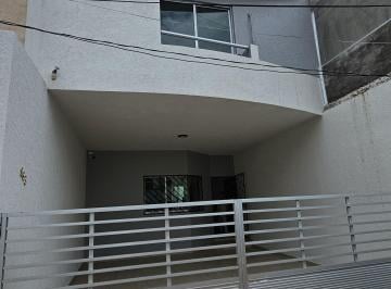 Casa de 3 habitaciones, Boca del Río · Casa en Venta en La Col. Revolución