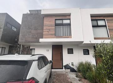 Casa · 150m² · 3 Recámaras · Casa en Zakia