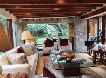 Casa · 750m² · 4 Recámaras · 10 Estacionamientos · Casa $29,900,000 Negociable. Paseo de Las Lomas. Alc. A. Obregón.