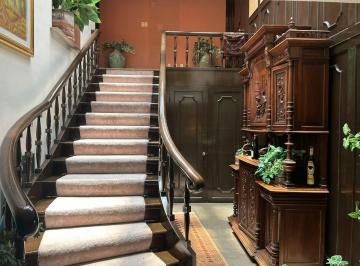 Casa · 580m² · 3 Recámaras · 2 Estacionamientos · Casa en Venta