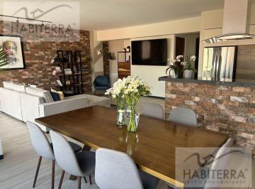 Departamento · 160m² · 2 Recámaras · 2 Estacionamientos · Venta Agradable Departamento en Lomas Hipódromo