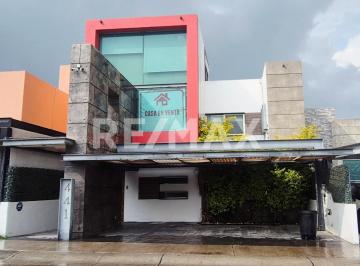 Casa de 4 habitaciones, Querétaro · #102 Venta de Casa en Cumbres del Lago Juriquilla Querétaro