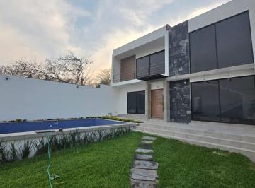 Casa de 4 habitaciones, Temixco · Casa en Venta en Burgos Bugambilias