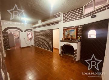 Estancia · Casa en Venta, Esquina, Centro, Linares Nuevo León
