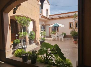 Casa · 378m² · 4 Recámaras · 2 Estacionamientos · Venta de Casa en Saltillo Coahuila San Patricio
