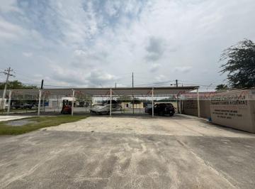 Terreno comercial · 1250m² · 1 Recámara · 12 Estacionamientos · Terreno Comercial en Renta en Cadereyta Jiménez Centro
