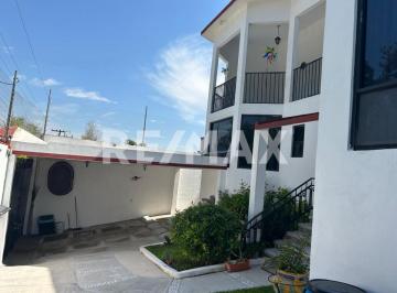 Casa · 370m² · 5 Recámaras · 2 Estacionamientos · Casa en Vente en Country Club Presa Escondida, Tepeji del Río - (4)