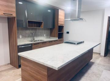 Casa · 246m² · 3 Recámaras · 2 Estacionamientos · Casa en Venta en San Angel V
