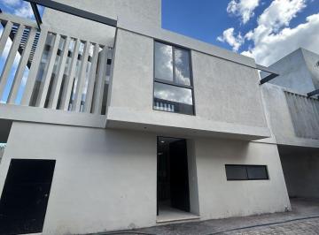 Casa de 3 habitaciones, Mérida · Casa en Venta, Entrega Inmediata, en Privada de Solo 6 Casas Al Norte de Mérida