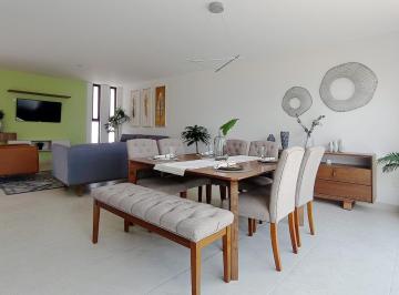 Casa · 159m² · 3 Recámaras · 2 Estacionamientos · Casas en Venta, en Corregidora, Queretaro