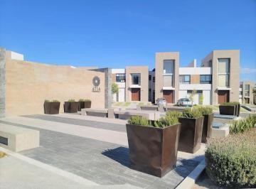 Casa en condominio · 174m² · 3 Recámaras · 2 Estacionamientos · Casa Renta - Altos Juriquilla