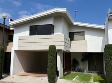 Casa en condominio de 3 habitaciones, Puebla · Casa con 180 m² de Superficie de Terreno y 3 Habitaciones en Venta en Privanza