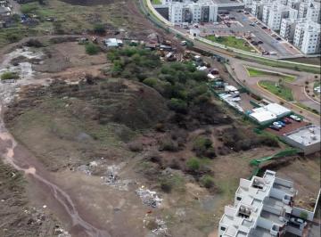Terreno / Lote en Venta  Privalia Ambienta · Venta de Terreno Ideal Inversionistas Av Fray Junípero Serra Querétaro