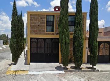 Casa de 4 habitaciones, Querétaro · Casa en Venta Villas de Santiago Querétaro.
