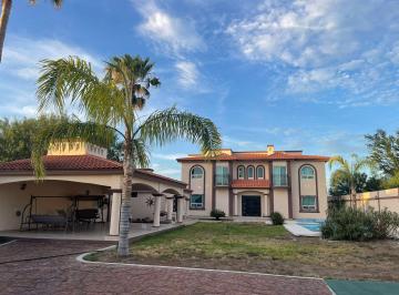 Quinta de 7 habitaciones, General Zuazua · Quinta en Venta en Portal del Norte, General Zuazua.