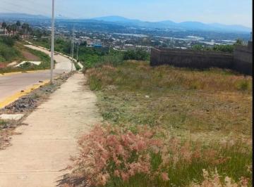 Terreno / Lote · 128m² · Terreno en Venta en Fraccionamiento Zimalta Condominio Aracar