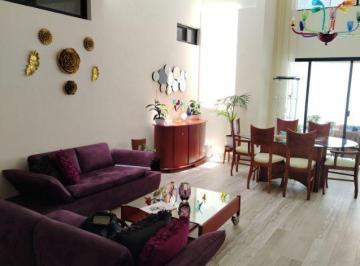 Casa · 390m² · 3 Recámaras · 4 Estacionamientos · Fraccionamiento Villa Delicias