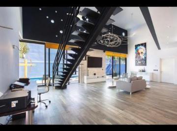 Casa · 364m² · 2 Recámaras · Casa en Venta en Playa Magna