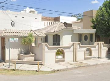 Casa de 4 habitaciones, Torreón · Casa en Navarro, Torreón, Coahuila