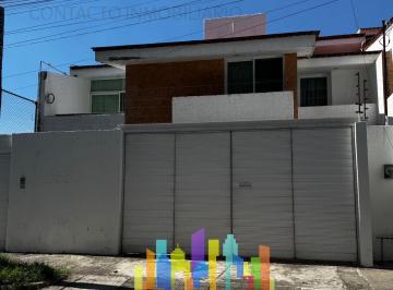 Casa de 4 habitaciones, Guadalajara · Casa en Venta Zona Providencia /a Unas Calles de Casa Jalisco, Av Lopez Mateos y Eulogio Parra