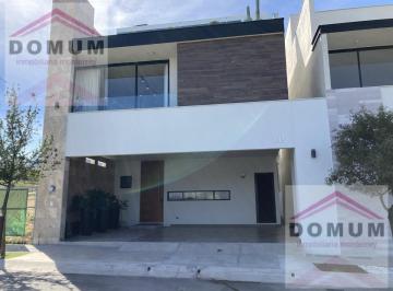 Fachada principal · Casa - Cumbres Elite Premier