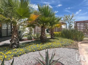 Casa · 197m² · 3 Recámaras · 2 Estacionamientos · Casa en Venta en Privada en Zona de Pozos San Luis Potosí