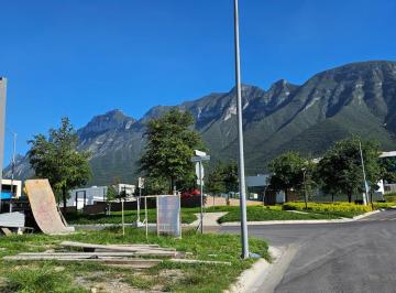 Terreno / Lote , García · Terreno en Esquina en Santoral III con Vista a La Montaña