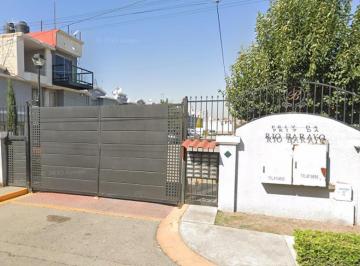 Casa en condominio de 2 habitaciones, Tecámac · Casa en Mz 2 Lte 11 C. Priv. Rio Barayo Bf Num 6, 55767 Ojo de Agua, Méx. (Lg)