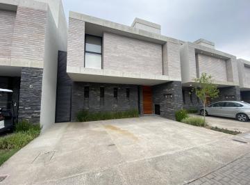 Casa de 4 habitaciones, Querétaro · Casa Nordica - Altos de Juriquilla