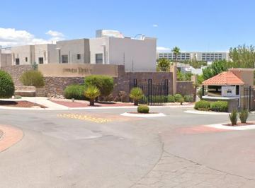 Casa de 3 habitaciones, Chihuahua · Casa en Leiva 2909, Cerrada Rioja, Chihuahua. (Ah)