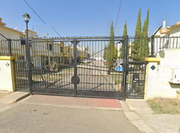 Casa en condominio de 2 habitaciones, Tecámac · Casa en Mz 7 Lte 12 C. Priv. Rio Tormes Bc Num 8, 55767 Ojo de Agua, méx.(Lg)