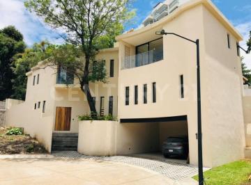 Casa · 300m² · 3 Recámaras · 2 Estacionamientos · Casa Venta Lomas de La Selva, Cuernavaca Morelos