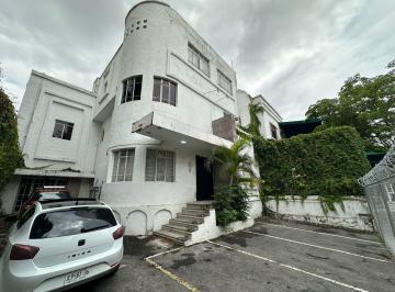 Casa uso de suelo de 7 habitaciones, Guadalajara · Casa Comercial en Arcos Vallarta, Av Vallarta