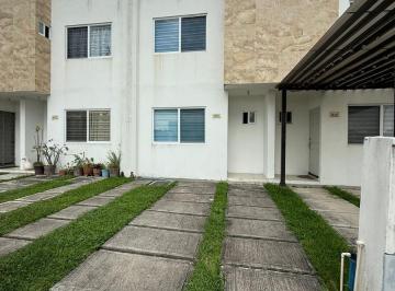 Casa · 85m² · 2 Recámaras · 1 Estacionamiento · Casa en Venta en Fracc. Residencial Los Héroes Veracruz