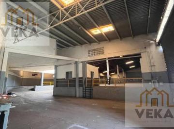 Bodega comercial · 1600m² · Se Renta Bodega Comercial en Zona Centro